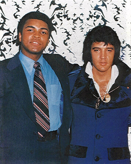 http://geekandchic.cl/wp-content/uploads/2011/02/Muhammad-Ali-and-Elvis-Presley.jpg