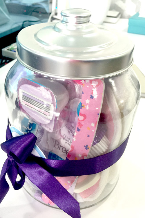 Kit-de-Gillette-Venus-Breeze1