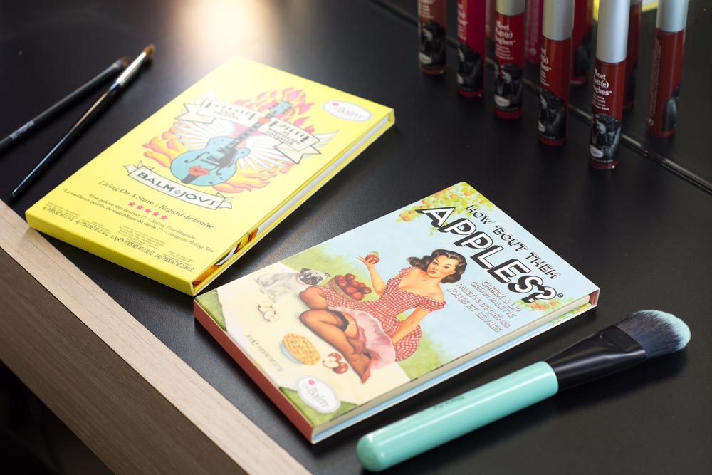Probando lo nuevo de The Balm que llegó a DBS - GeekandChic